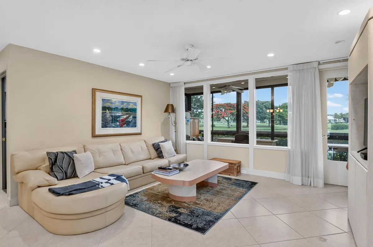 14-web-or-mls-DSC_6298 at 19815 Boca West Drive 4031, Boca Raton