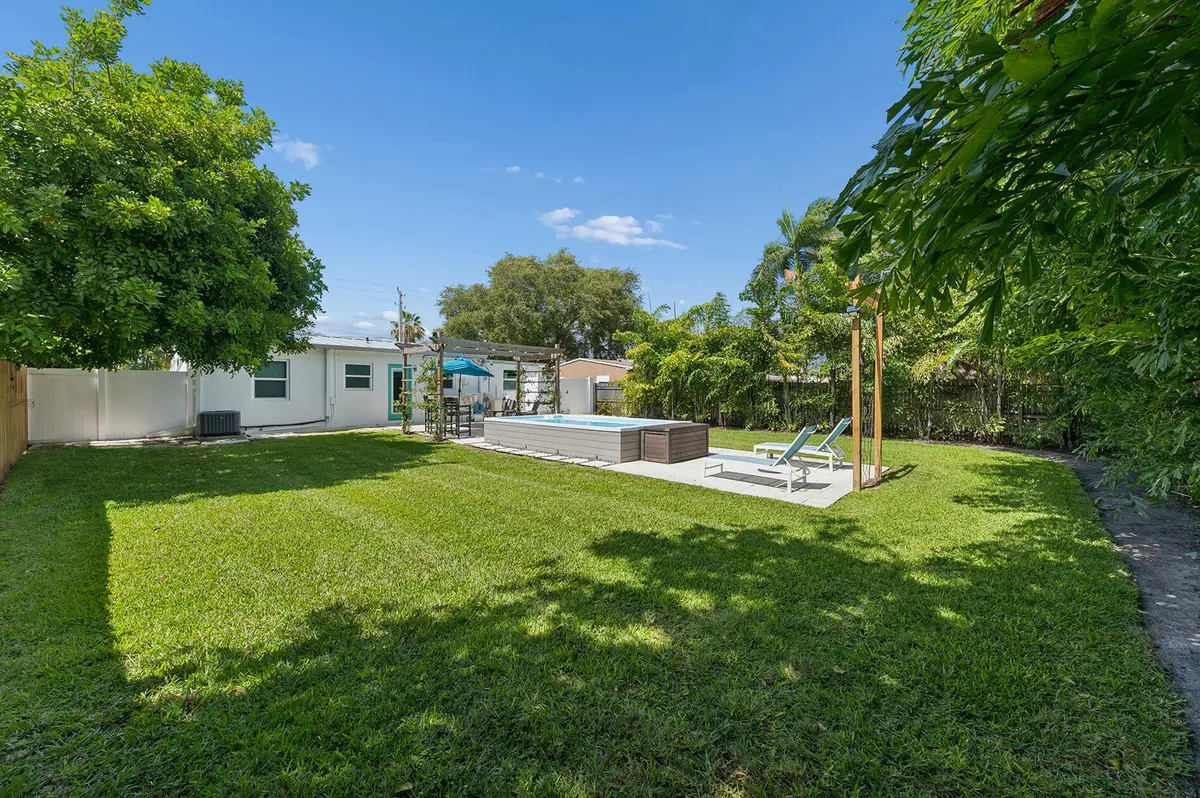 back yard at 127 SW 10th Avenue, Boynton Beach