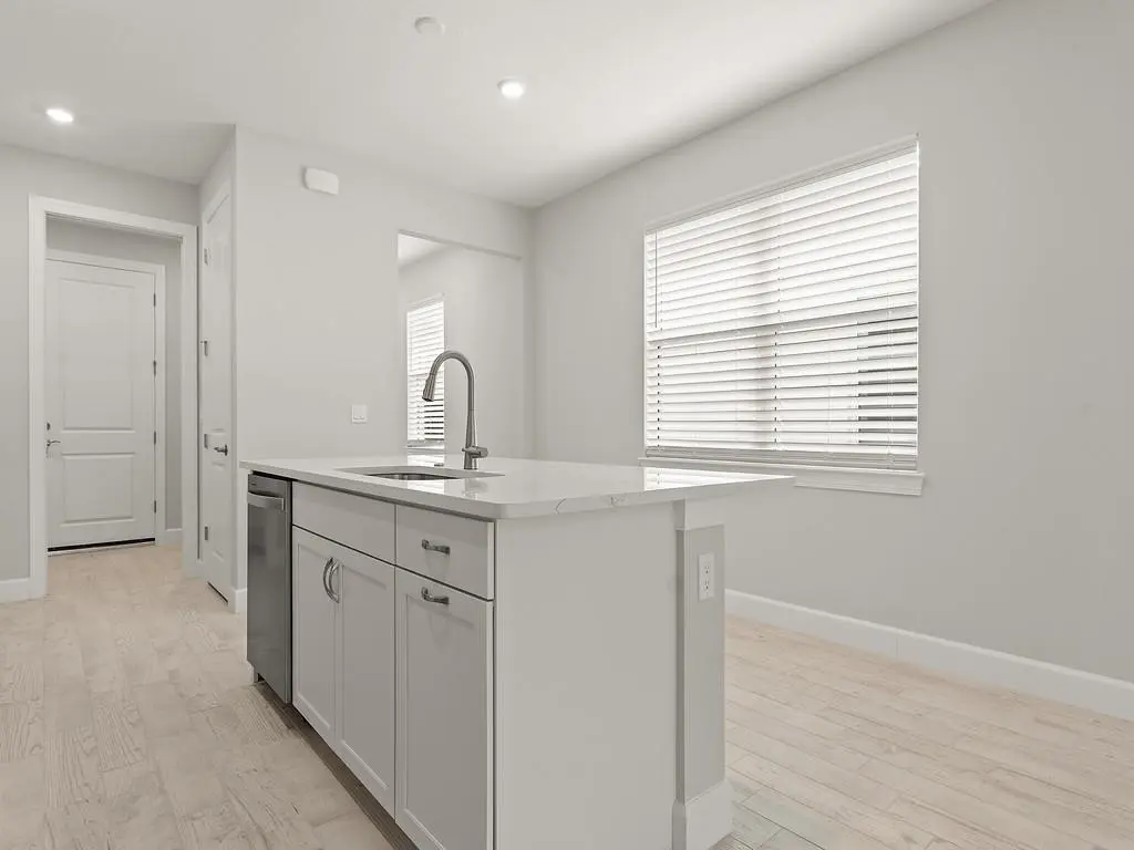 Photo 5 at 4501 Nautilus Circle, Vero Beach