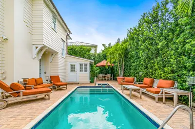 263 Park Avenue, Palm Beach – Single Family Residence for rent