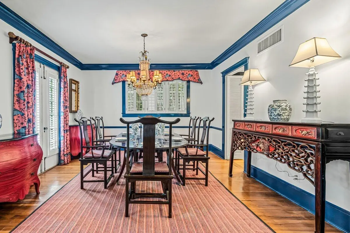 010-263ParkAvenue-PalmBeach-FL-33480-SMA at 263 Park Avenue, Palm Beach
