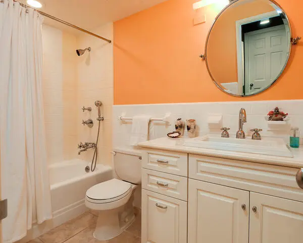 250 Bradley Pl 609 - Bathroom 2 at 250 Bradley Place 609, Palm Beach