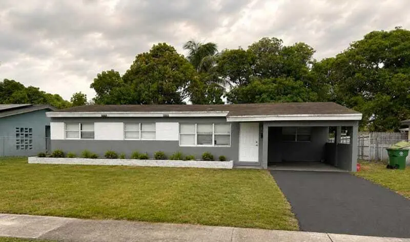 Front of Structure at 1067 Iroquois Avenue, Fort Lauderdale