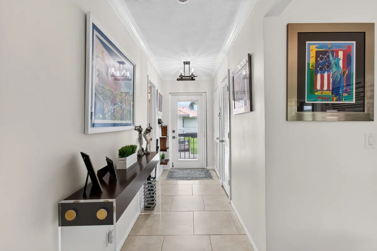 FOYER at 4084 N Quail Ridge Drive Unit B, Boynton Beach