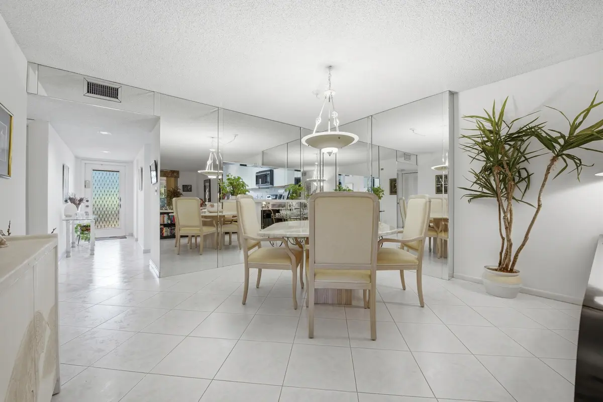 6__dsc4426 at 15074 Witney Road 107, Delray Beach