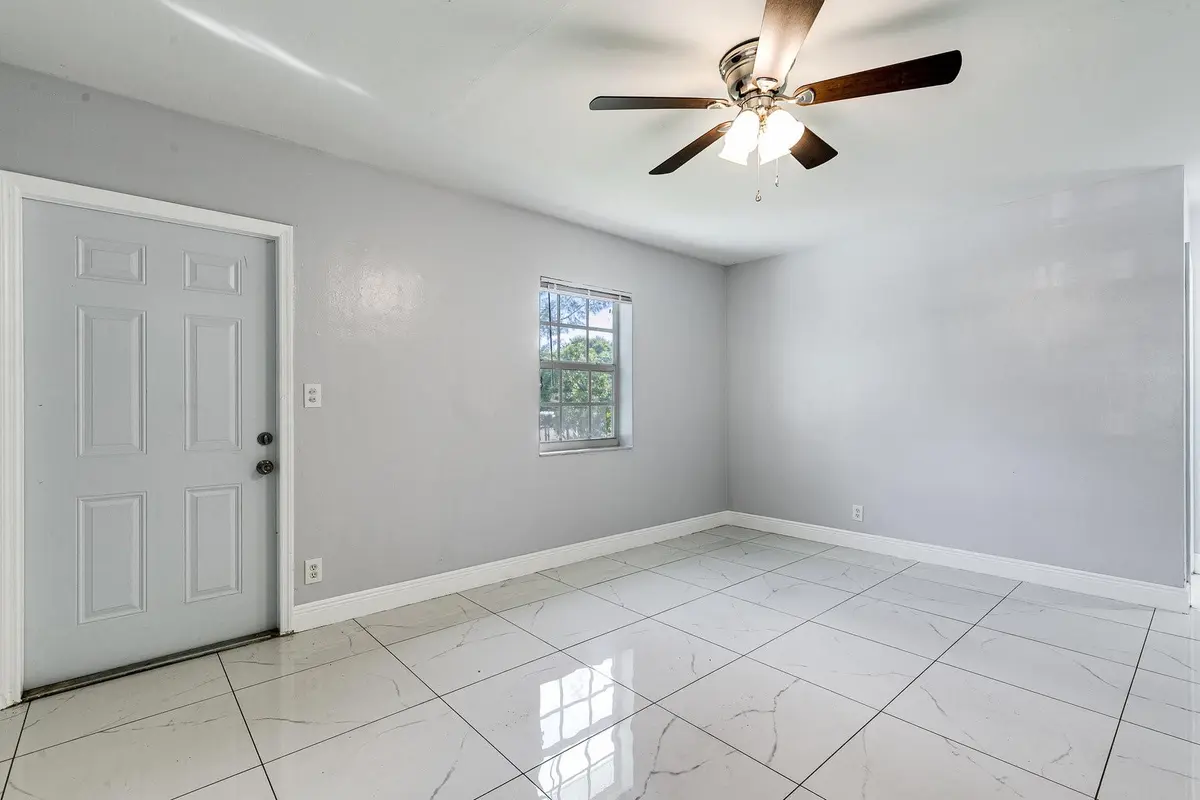Photo 6 at 1406 NW 11th Street, Fort Lauderdale