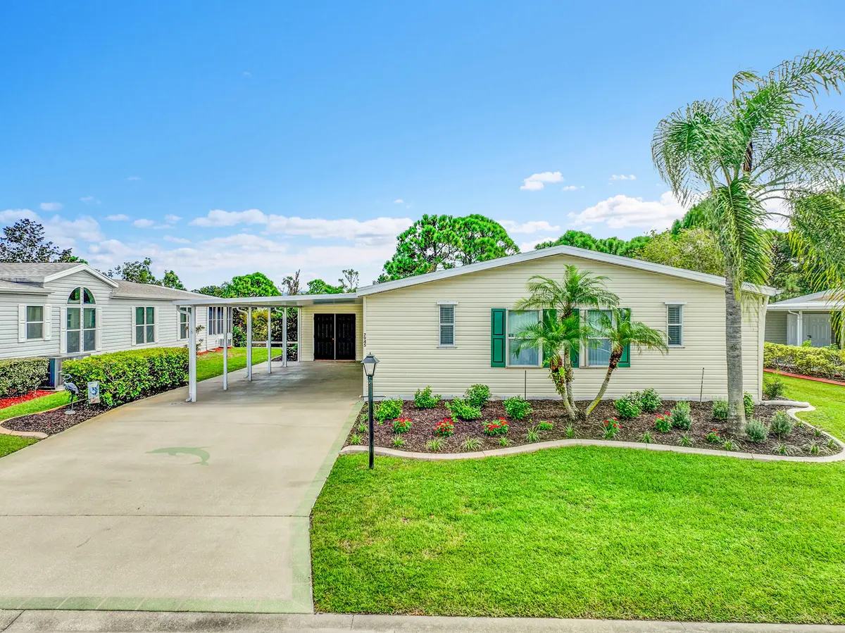 31_1 (32) - Copy at 7945 Horned Lark Circle, Port St. Lucie