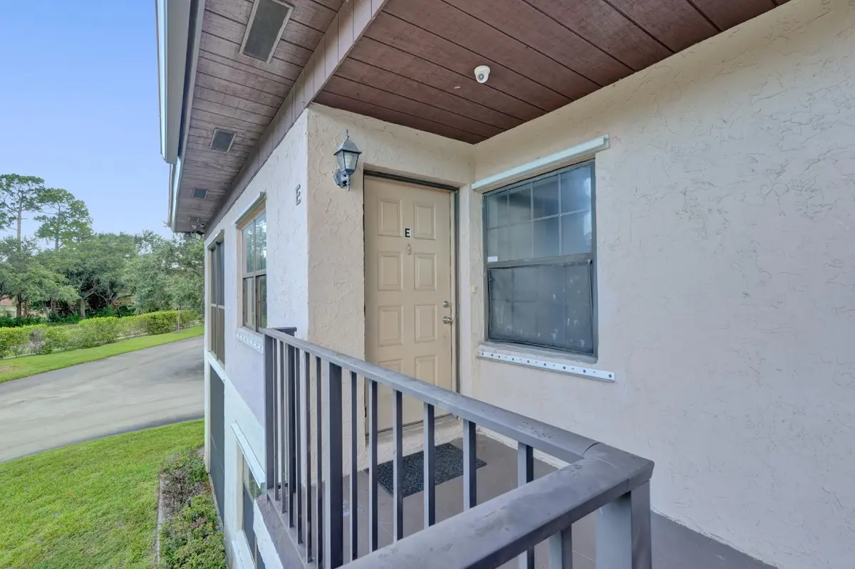 catwalk entrance at 4225 S 57th Avenue E, Greenacres