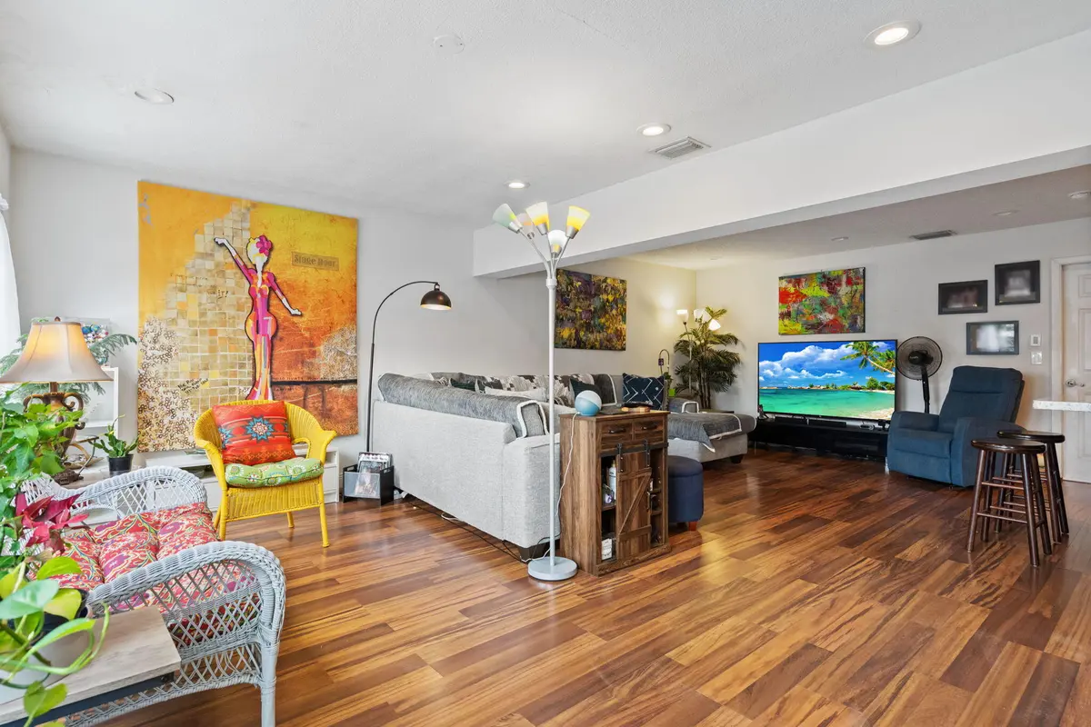 6-web-or-mls-4921-jackson-st at 4921 Jackson Street, Hollywood