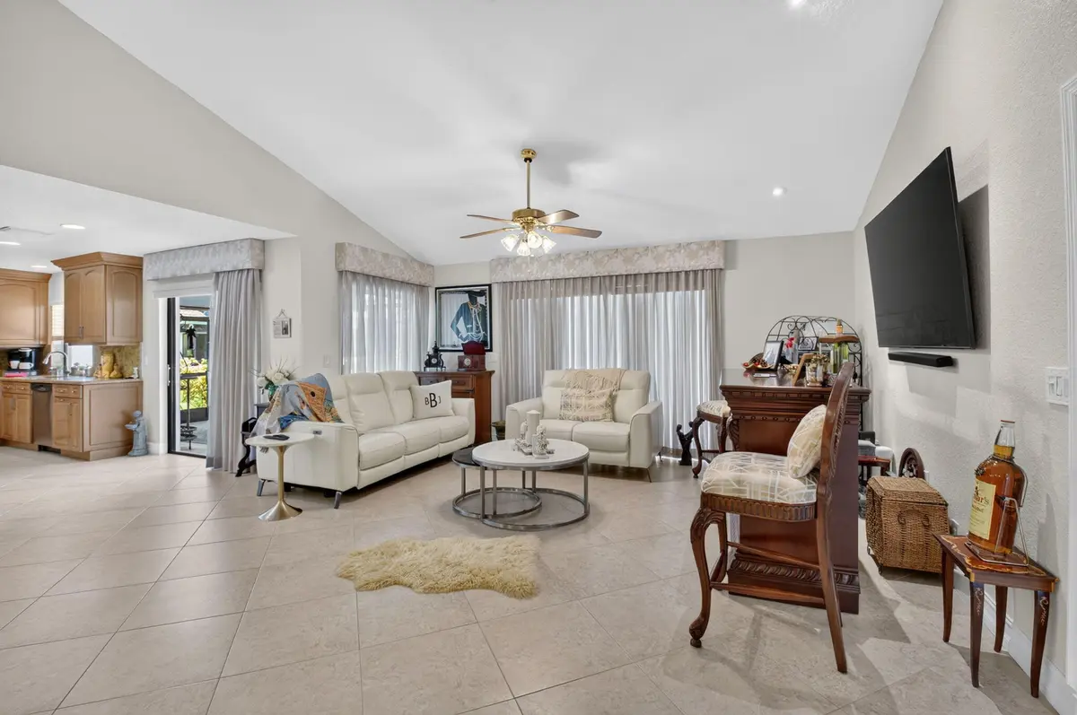 8-web-or-mls-008_DSC_7194 at 19600 Sedgefield Terrace, Boca Raton