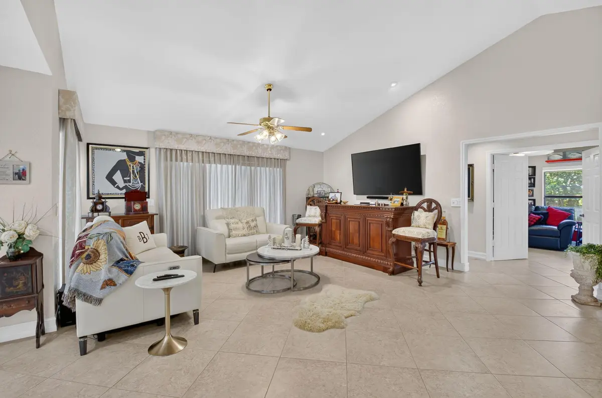 9-web-or-mls-009_DSC_7199 at 19600 Sedgefield Terrace, Boca Raton