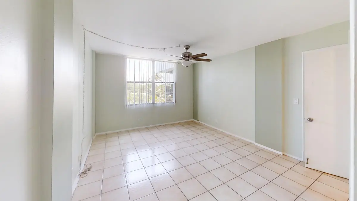 Bedroom 2 at 108 Royal Park Drive Unit 4E, Oakland Park