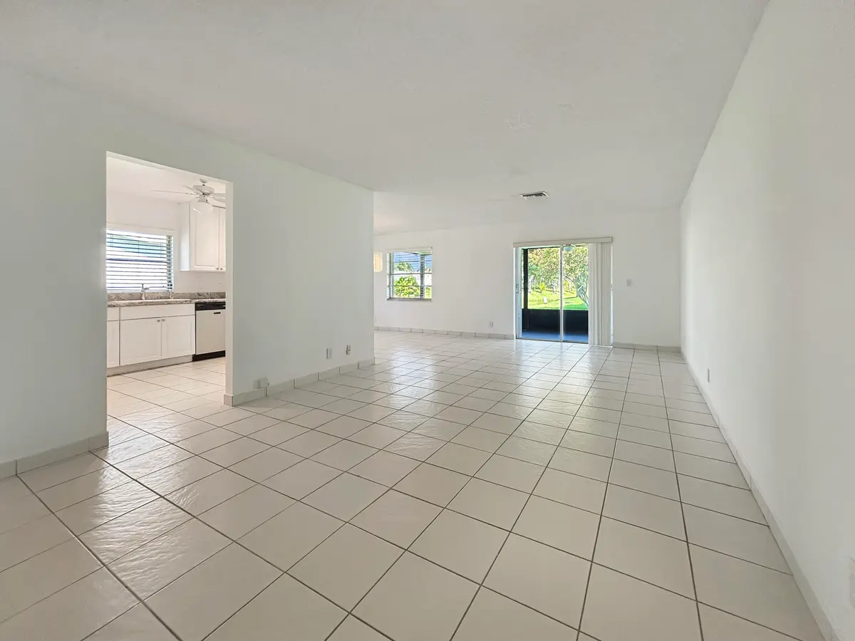 IMG_3707 at 6091 Dusenburg Road, Delray Beach