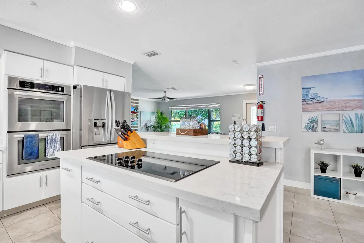 32A459B8-0DFA-4E2A-9EBE-6434739ACADC at 1516 Scott Street, Hollywood