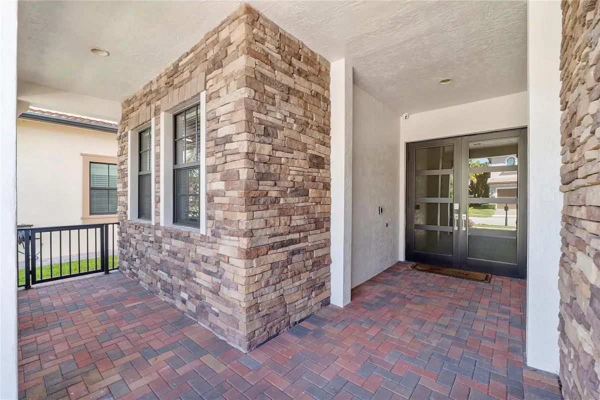 Photo 7 at 11036 Meridian Drive, Parkland
