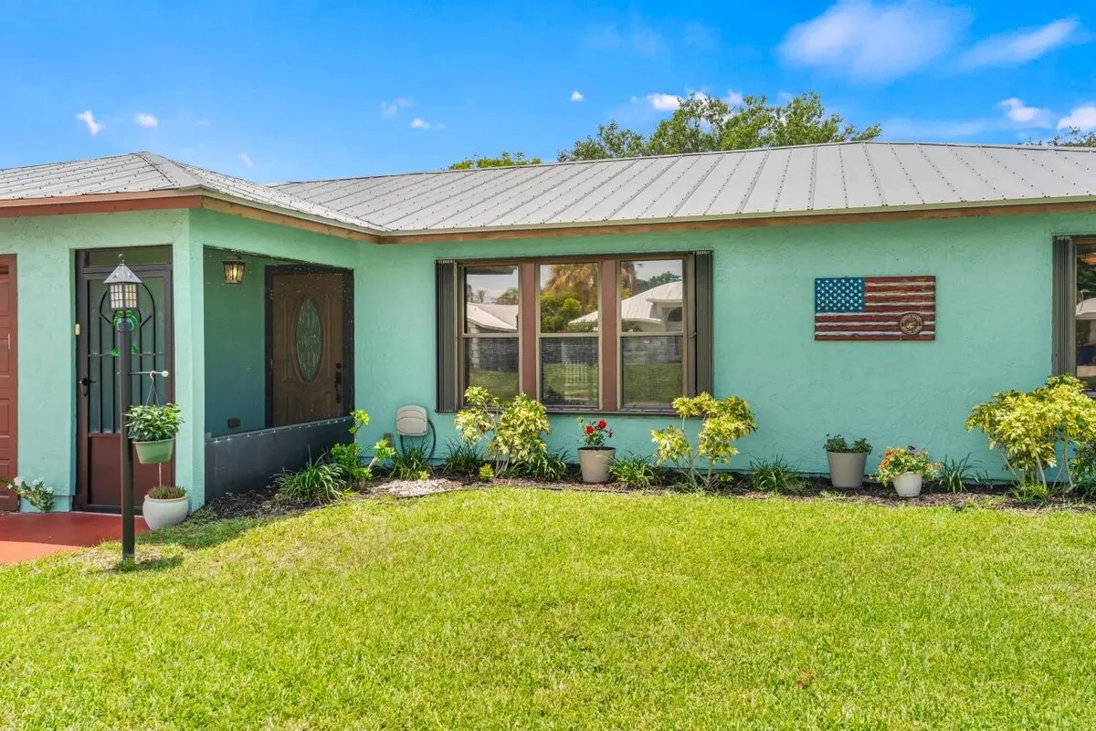 1636-NE-Darlich-Ave-HigMedia-011 at 1636 NE Darlich Avenue, Jensen Beach