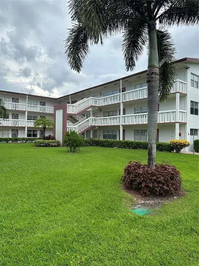 599 Fanshaw O, Boca Raton – leased