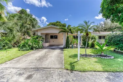 1676 NE 40th Street, Oakland Park – Single Family Residence for sale