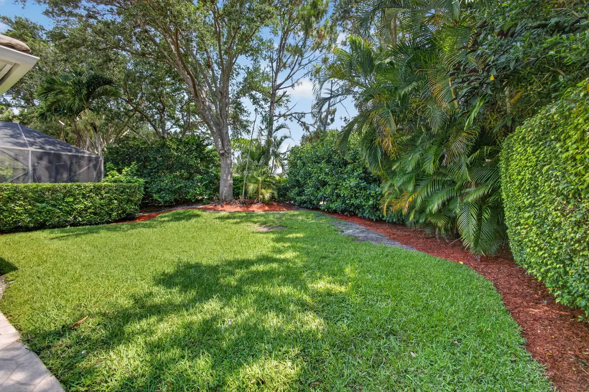 46-web-or-mls-5D1A8772 at 235 Via Condado Way, Palm Beach Gardens