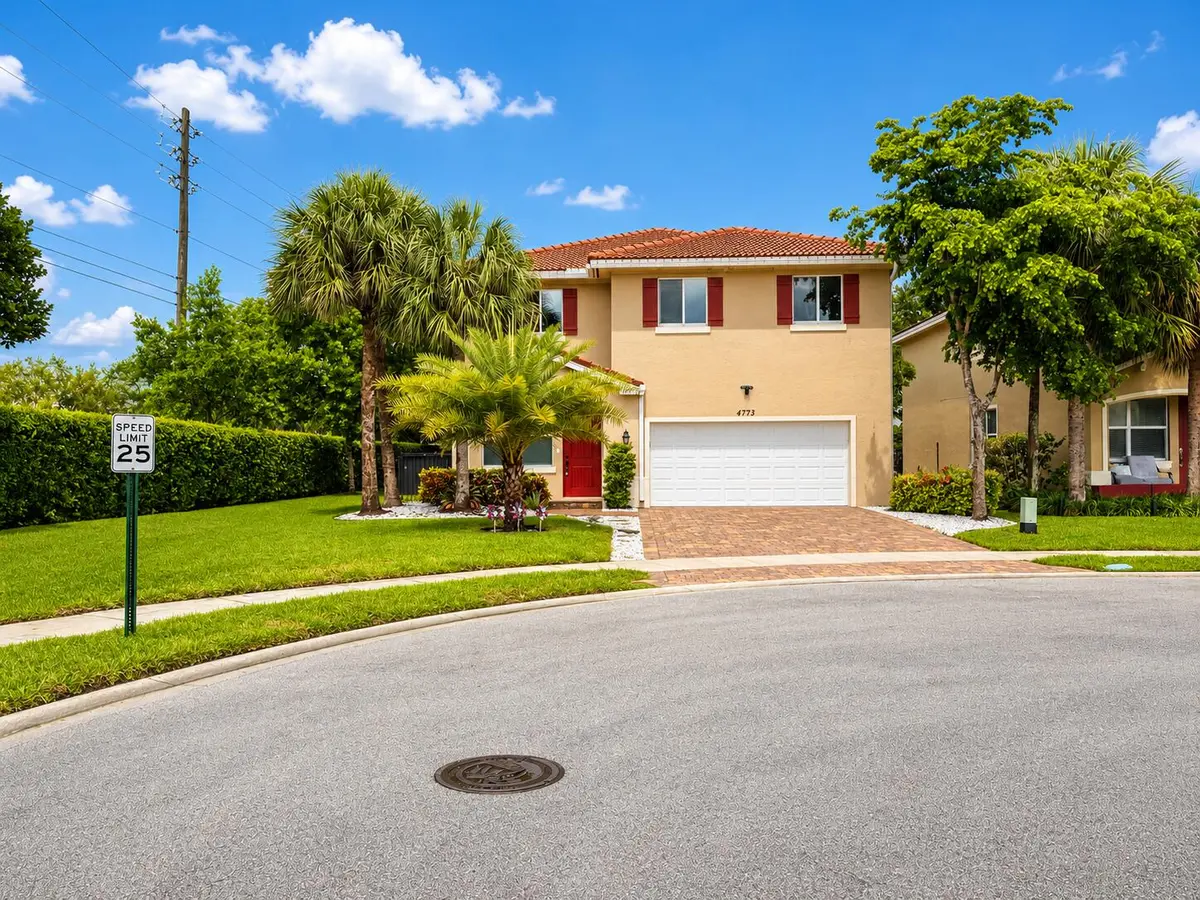 Front at 4773 Foxtail Palm Court, Greenacres