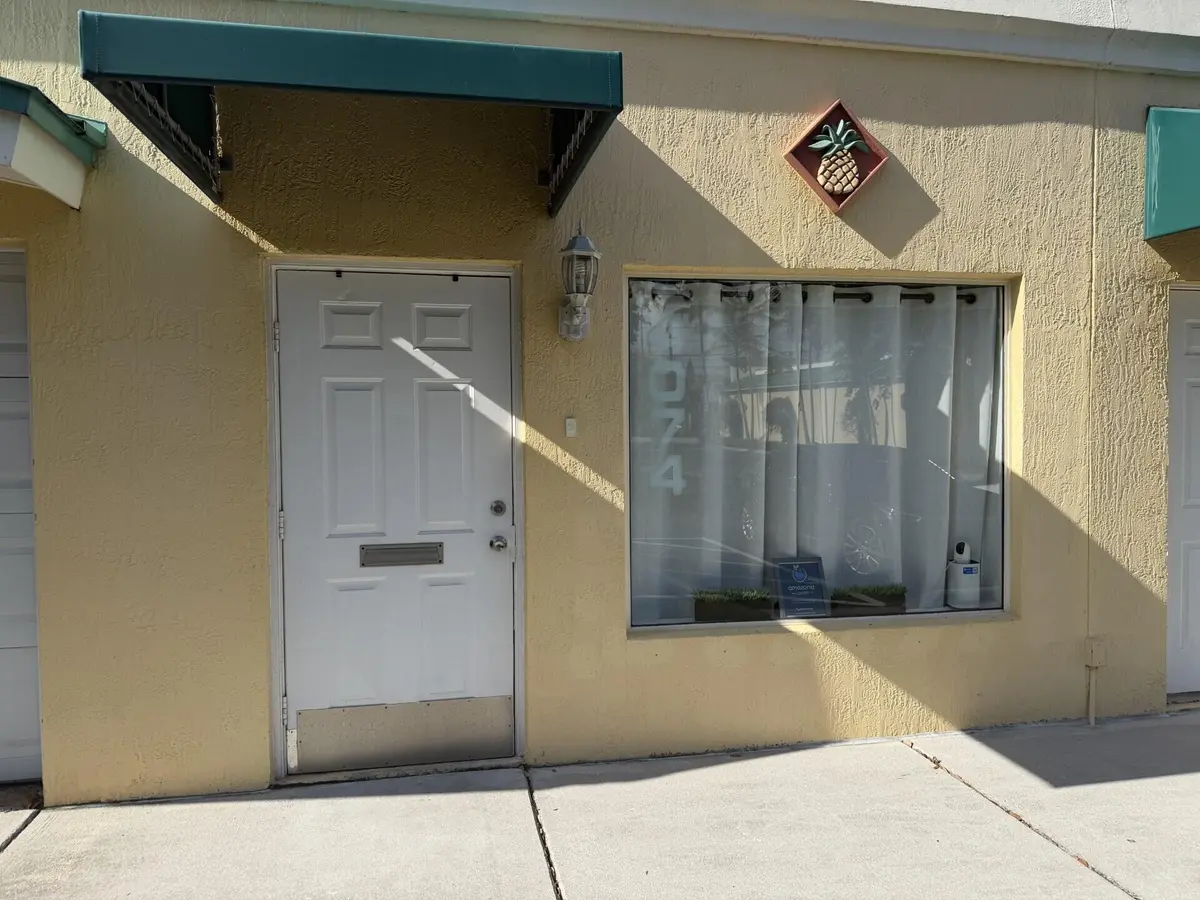 4074 2 at 4074 W Broward Boulevard, Plantation