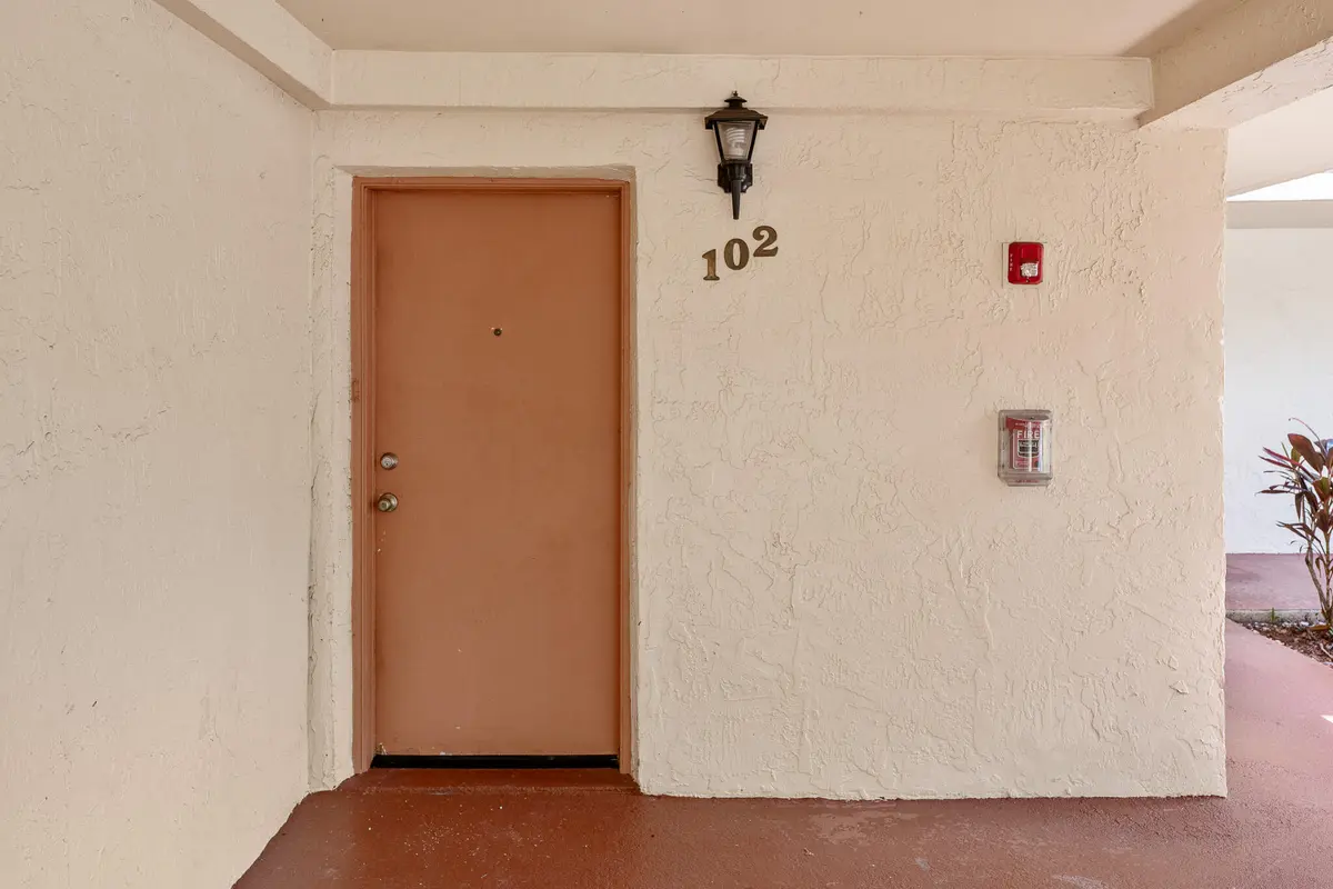 7401 NW 16th Street 102, Plantation, FL – photo 3
