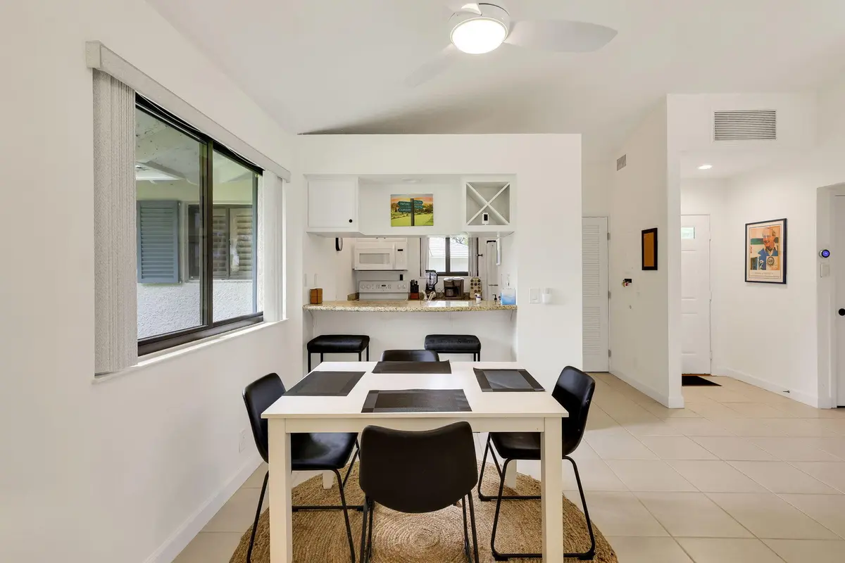 36-web-or-mls-5P1A2435 at 526 Club Drive, Palm Beach Gardens