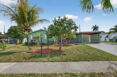 6382 Royal Palm Boulevard 6382, Margate – sold