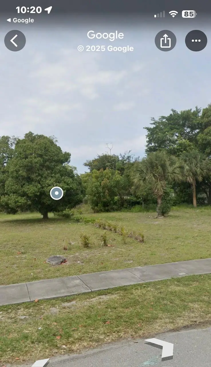 Photo 5 at 132 & 134 NW 6th Avenue, Delray Beach