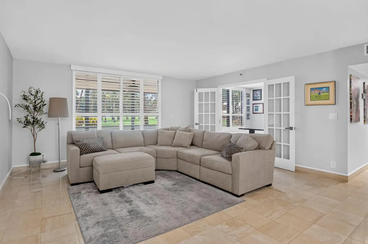 Living area at 7225 Promenade Drive 102, Boca Raton