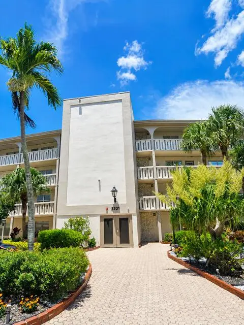 Front of 3301 at 3301 Aruba Way K2, Coconut Creek