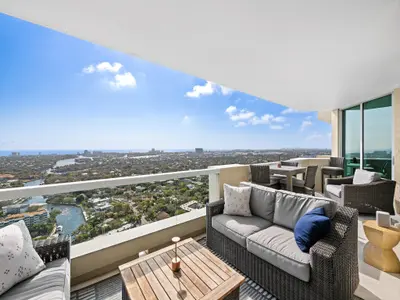 411 N New River Drive 3402, Fort Lauderdale – sold