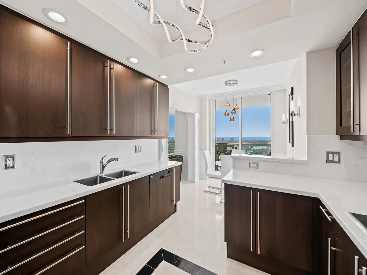 Photo 7 at 411 N New River Drive 3402, Fort Lauderdale