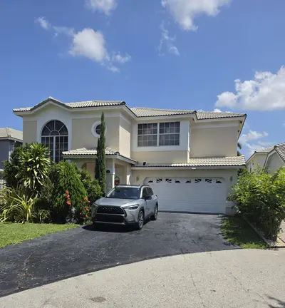 5351 NW 41st Way, Coconut Creek – Single Family Residence for sale