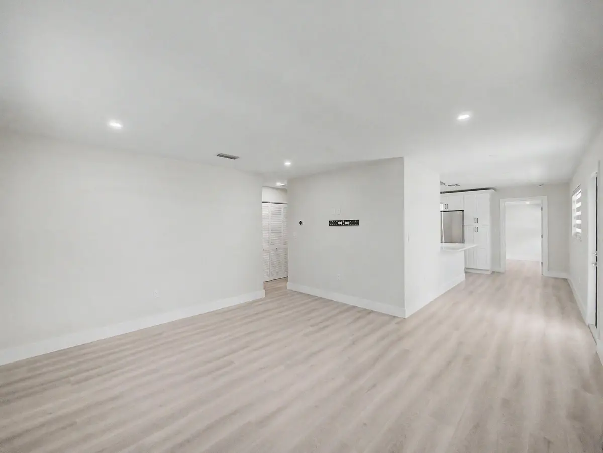 10-web-or-mls-021 at 9298 Birmingham Drive, Palm Beach Gardens
