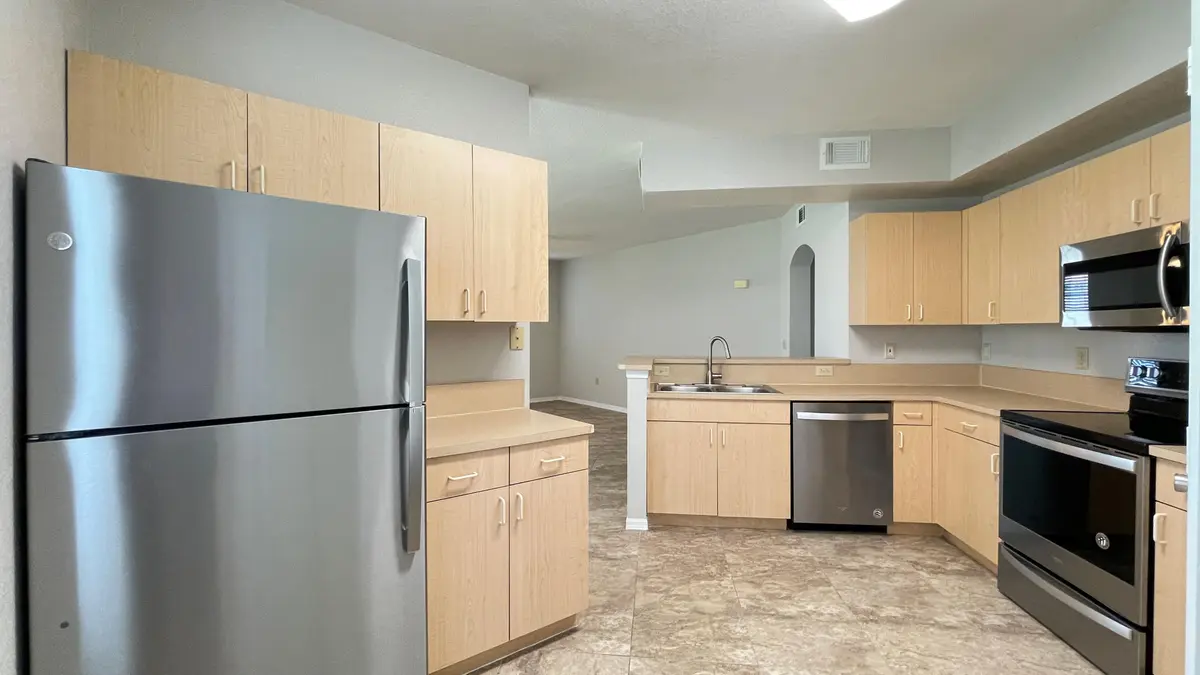 B36104007 at 170 SW Peacock Boulevard 36-104, Port St. Lucie