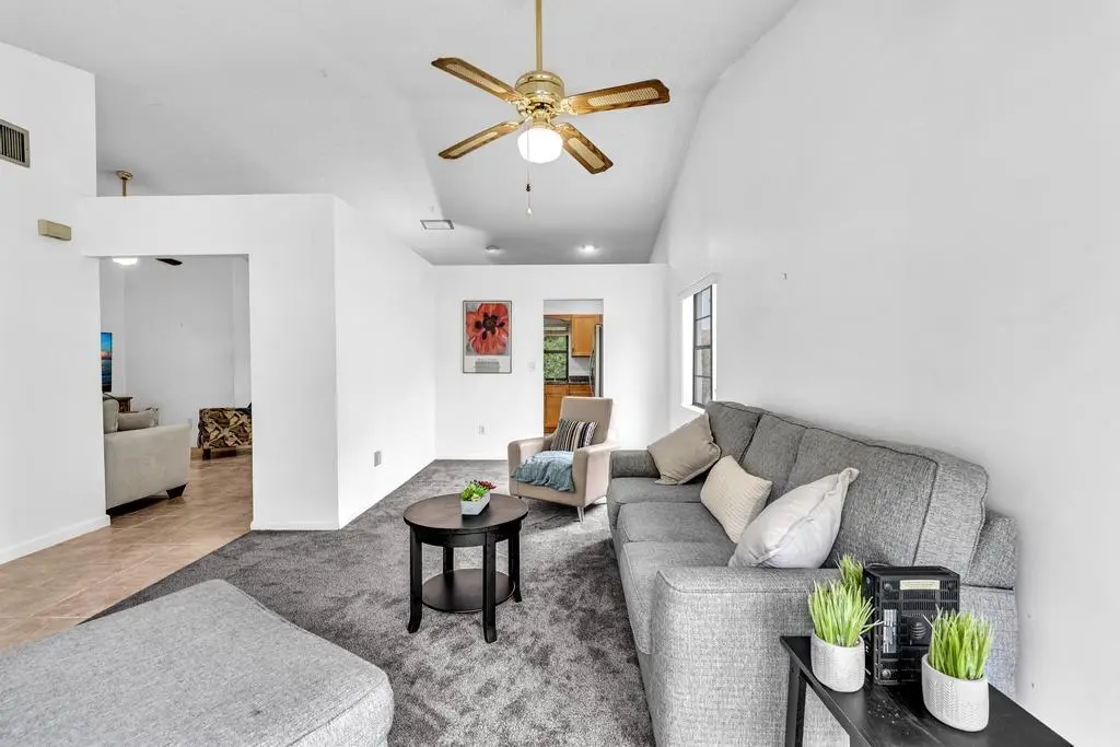 FPP00416 at 425 Shadow Wood Lane, Coral Springs