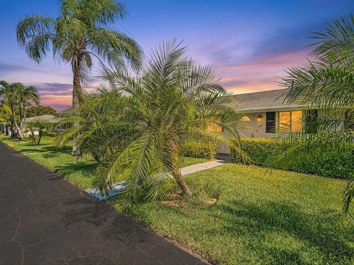 Lakefront Villa at 2017 SW GOLF Lane 109, Boynton Beach