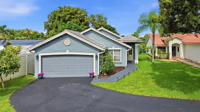 12445 SW 7th Place, Davie – Single Family Residence for sale