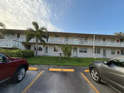 55 Hastings D, West Palm Beach – sold