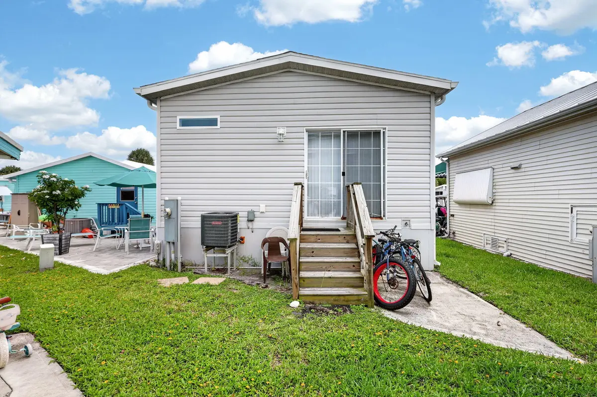 28-web-or-mls-7R7A0421 at 2149 Nettles Boulevard, Jensen Beach