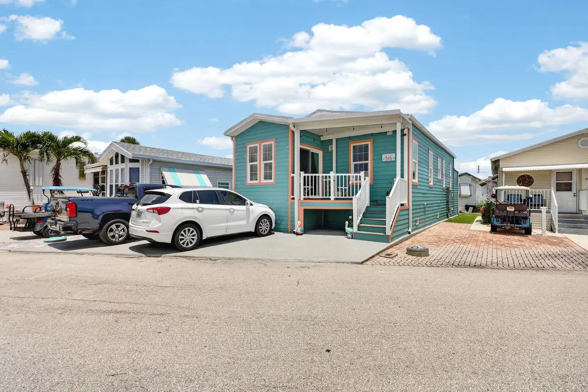 4-web-or-mls-7R7A0206 at 946 Nettles Boulevard, Jensen Beach