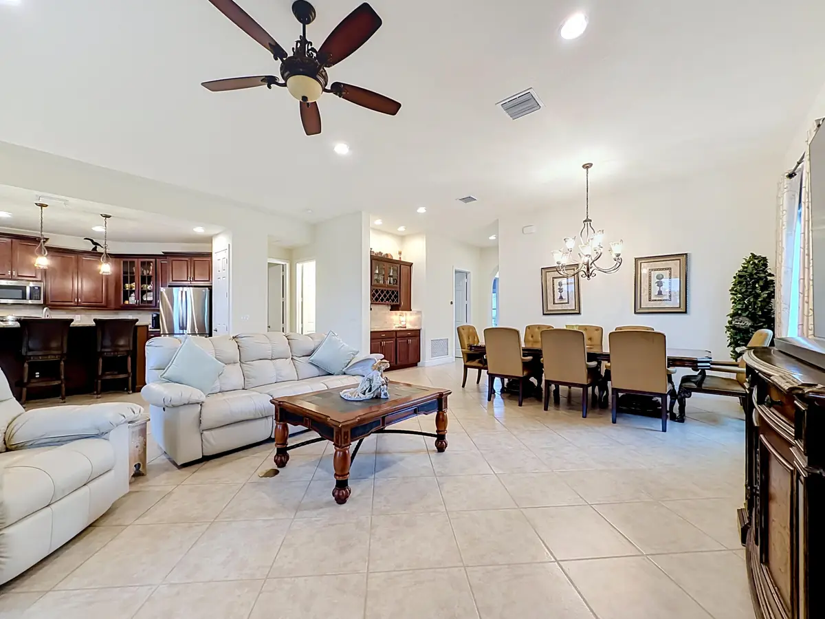 Great Room at 728 Fortunella Circle, Vero Beach