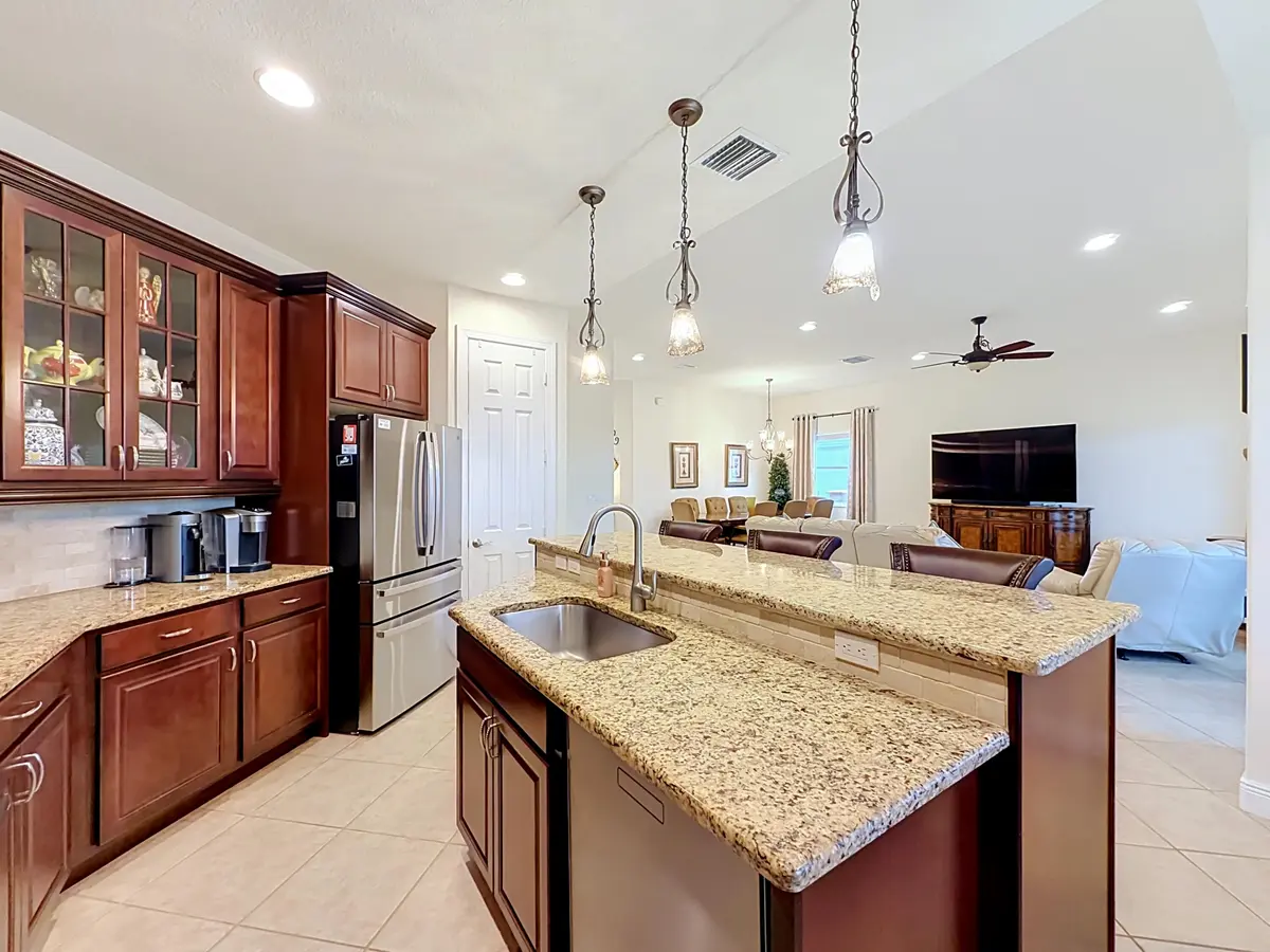 Kitchen at 728 Fortunella Circle, Vero Beach