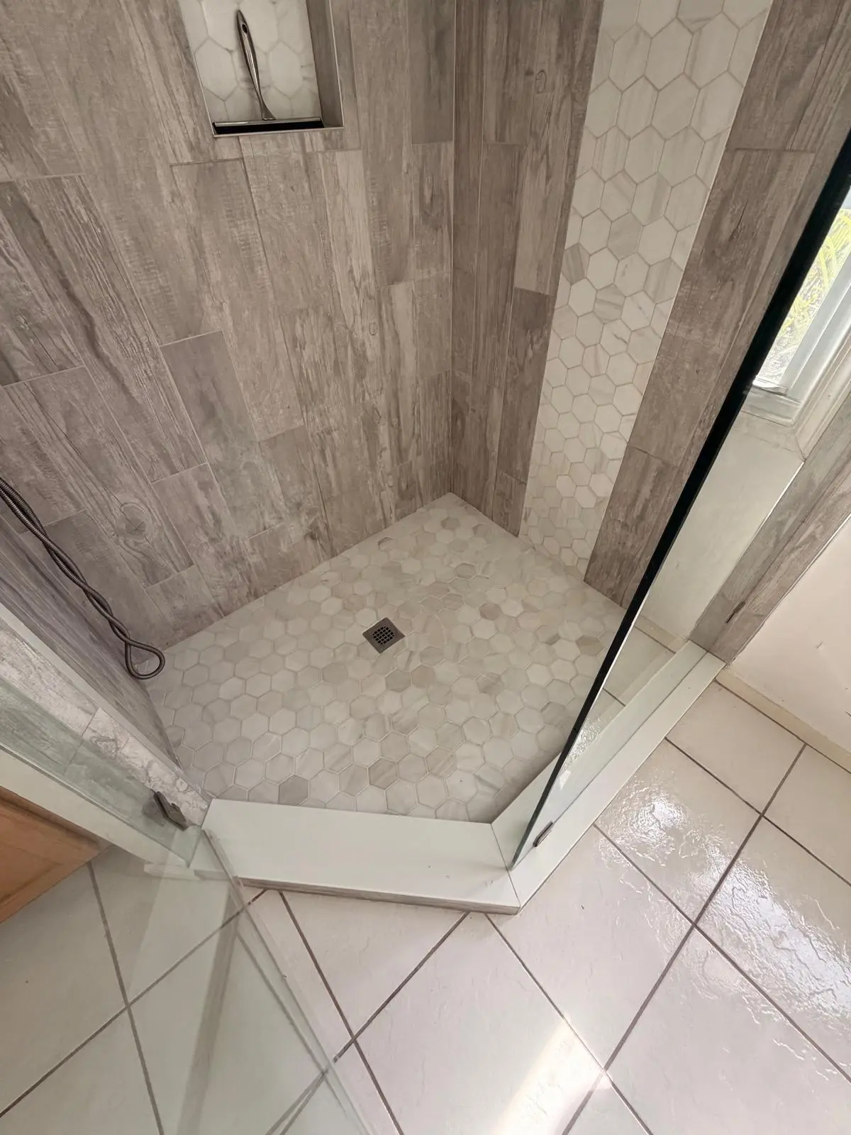 WhatsApp Image 2026-04-18 at 8.58.25 AM at 1226 Avondale Lane, West Palm Beach