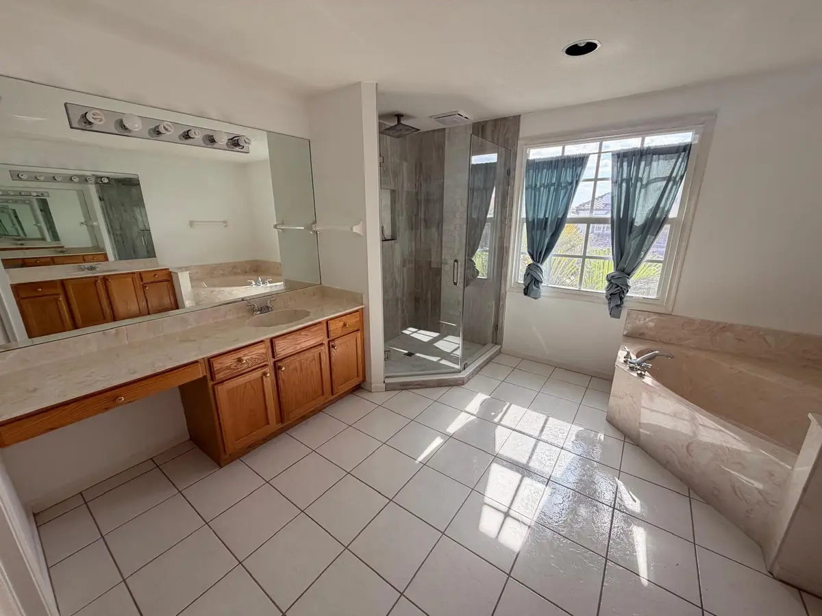 WhatsApp Image 2026-04-18 at 8.58.25 AM at 1226 Avondale Lane, West Palm Beach