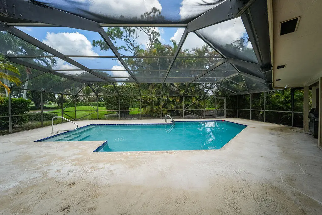 Pool at 6499 Brandon Street, Palm Beach Gardens
