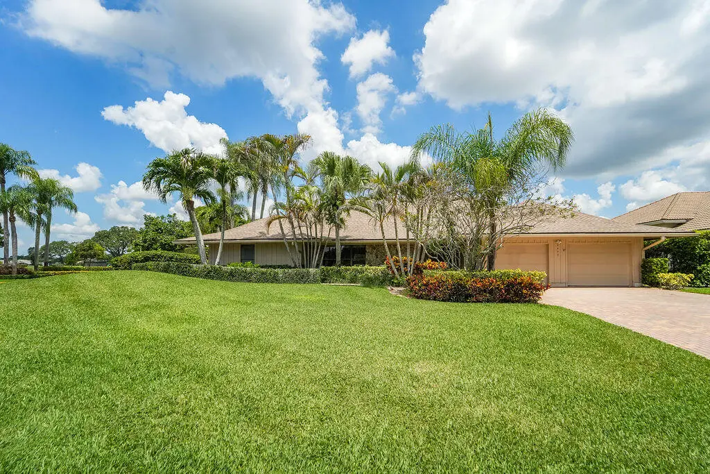 Front of Home at 6499 Brandon Street, Palm Beach Gardens