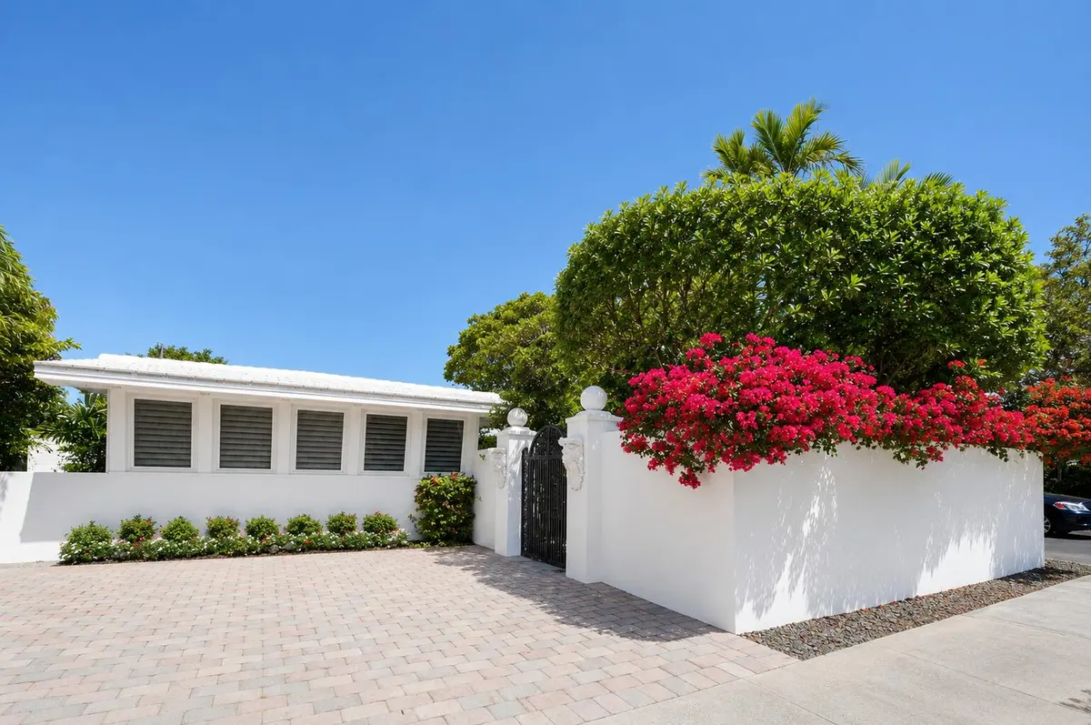 Front of Home/Street View at 1523 SE 2nd Court, Fort Lauderdale