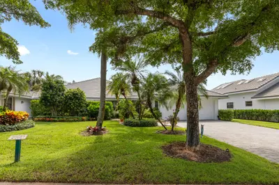 20051 Waters Edge Circle 1304, Boca Raton – sold